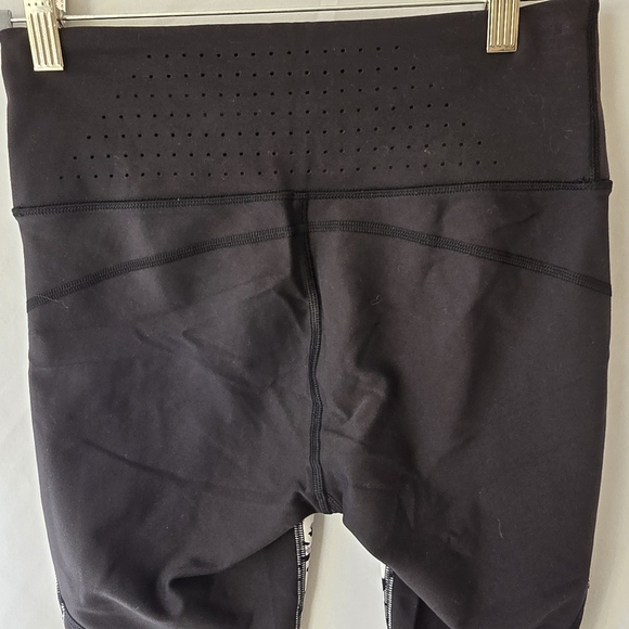 Athleta women S printed stealth tru-cool capri leggings athletic wear high rise, - Picture 10 of 12